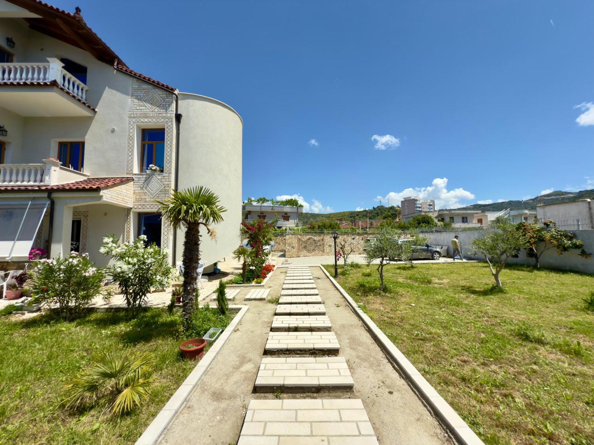 Villa Ida Apartments Vlore Ngoại thất bức ảnh