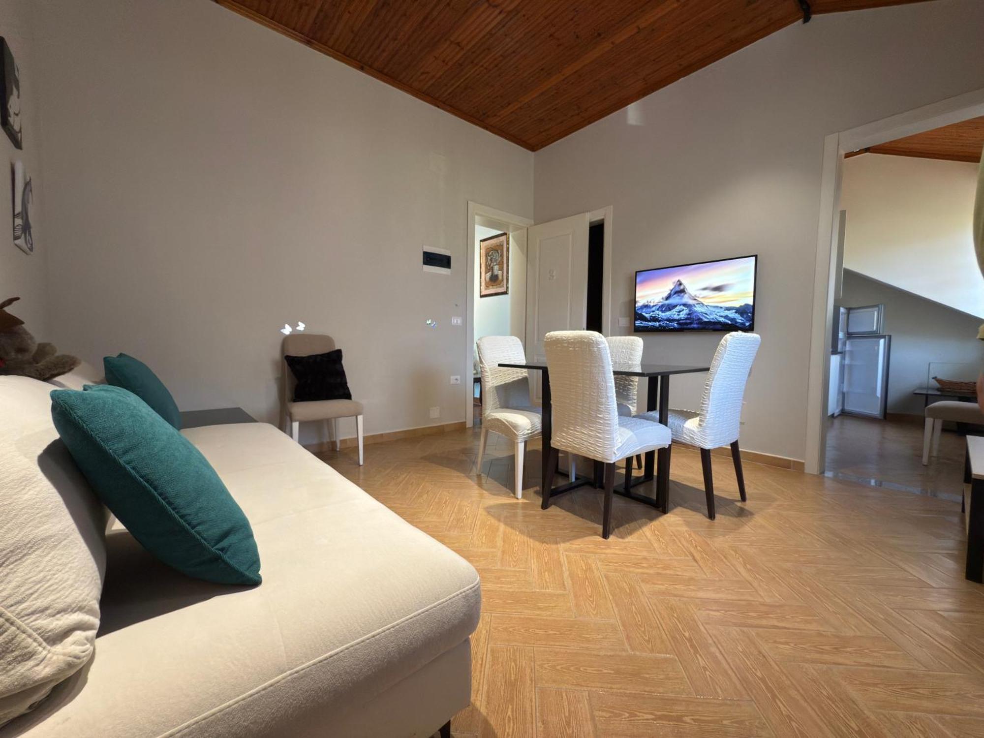 Villa Ida Apartments Vlore Phòng bức ảnh
