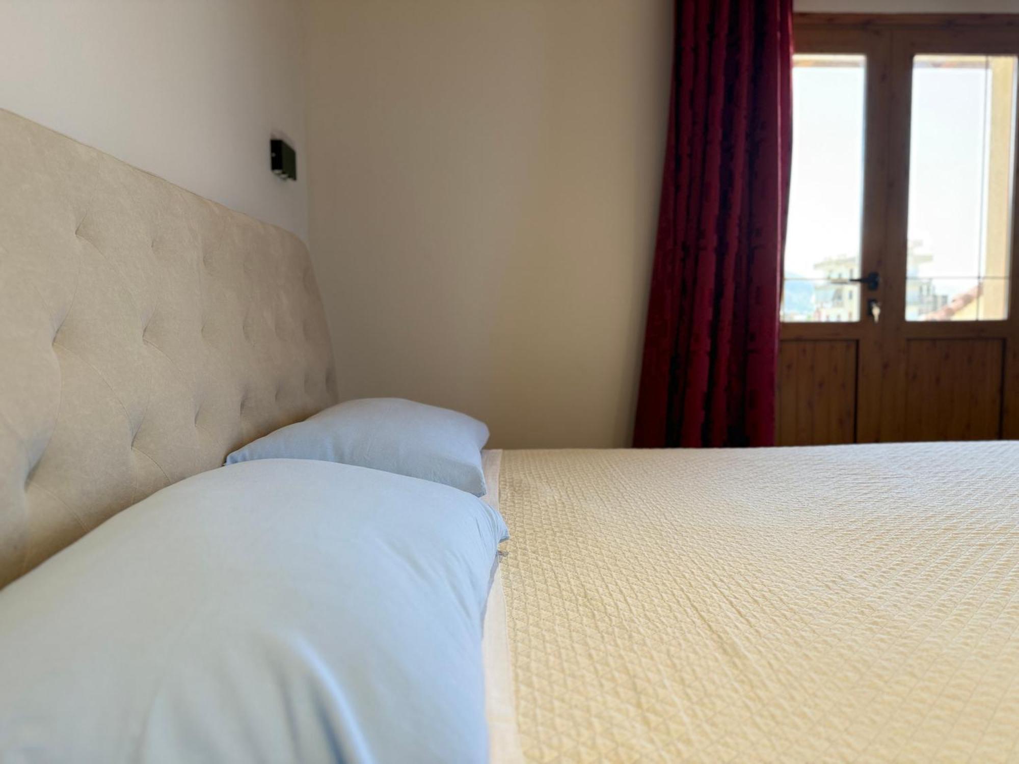 Villa Ida Apartments Vlore Phòng bức ảnh